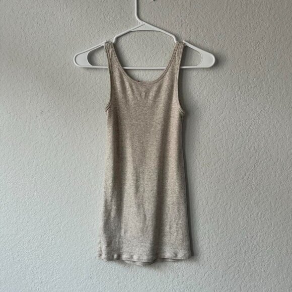 Beige/Light Gray fitted basic tank top☁️🦪 - Picture 5 of 6